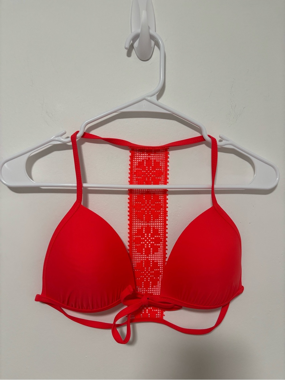 NWT aerie padded tie front crochet back coral bikini top